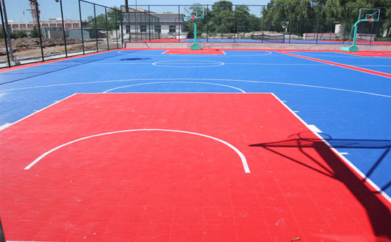 籃球場懸浮式地板安裝