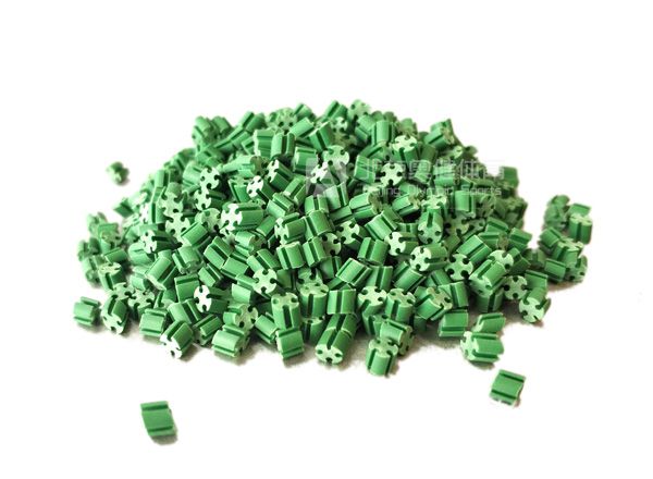 人工草坪足球場地TPE填充顆粒